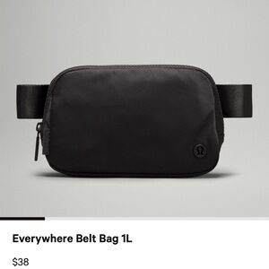 Lululemon Everywhere belt bag